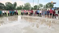 बारिश में तालाब बना हाई स्कूल का मैदान, जलजमाव और अंधेरे से खिलाड़ियों का अभ्यास ठप