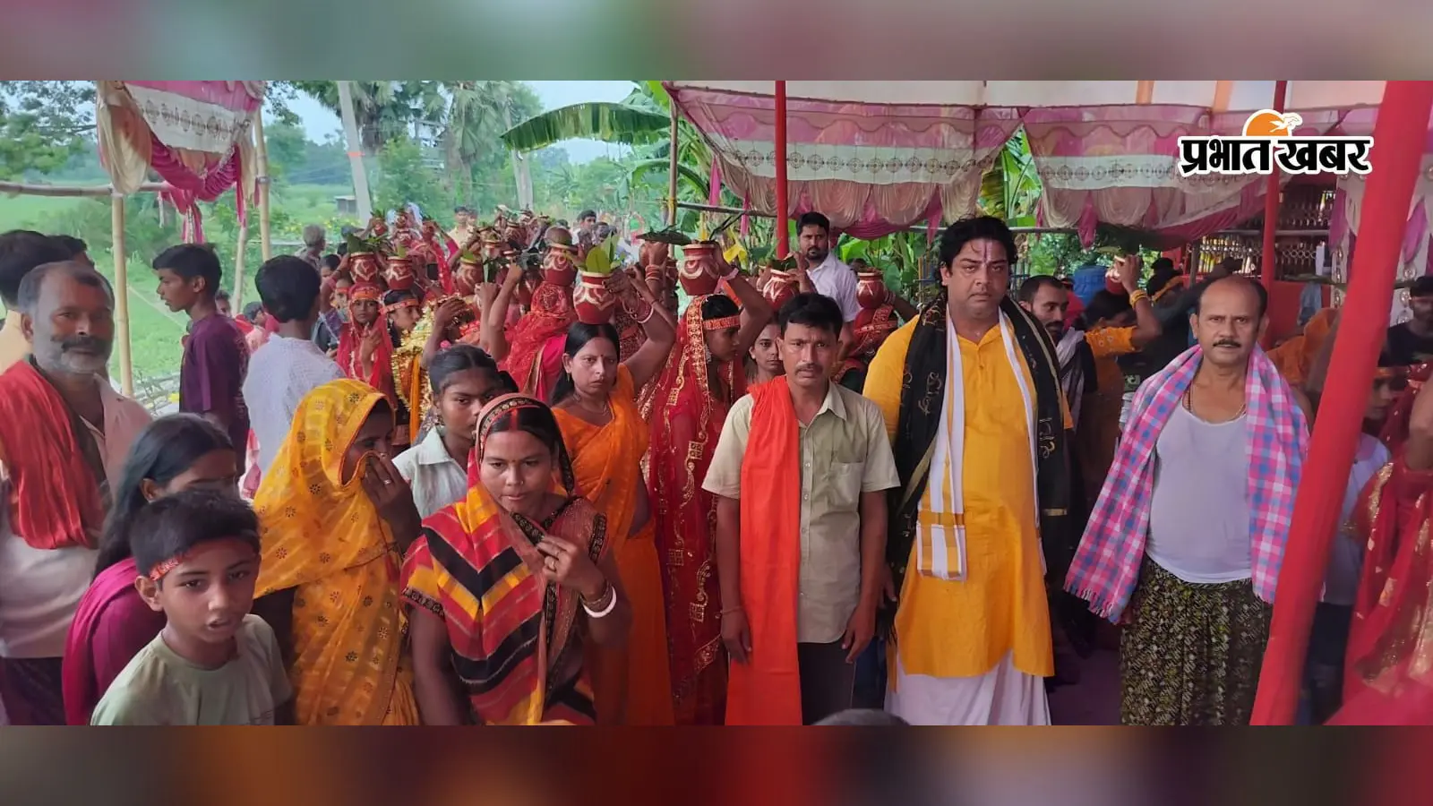 10 दिवसीय नवाह महायज्ञ शुरू: 200 से अधिक कन्याओं ने निकाली भव्य कलश शोभायात्रा