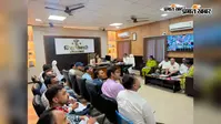 पीएम सूर्य घर योजना की समीक्षा, औरंगाबाद में 993 आवेदन, 202 रूफटॉप सोलर संयंत्र स्थापित
