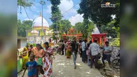 सावन की दूसरी सोमवारी पर बेनीपुर के शिवालयों में उमड़ी भीड़, कमला नदी से जल लेकर निकले कांवरिए