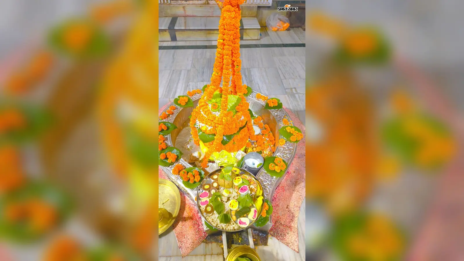 दूसरी सोमवारी पर श्री हलेश्वर नाथ महादेव का भव्य श्रृंगार, भक्तिमय माहौल में उमड़े श्रद्धालु