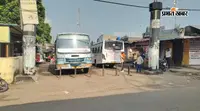 झारखंड बंद का गिरिडीह में दिखा मिलाजुला असर, लाठी चार्ज के खिलाफ दिखा लोगों का गुस्सा