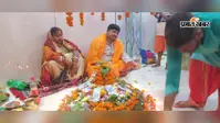 प्रखंड प्रमुख विभा राउत ने सपरिवार किया रुद्राभिषेक, सुख-समृद्धि की मांगी दुआ