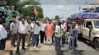 लाठीचार्ज के विरोध में भाजपा ने दांतू में किया सड़क जाम, लगाए नारे