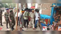नया बाजार जमुई मोड़ पर चला नगर परिषद का 'बुलडोजर', अतिक्रमण हटाने की कार्रवाई से दुकानदारों में हड़कंप