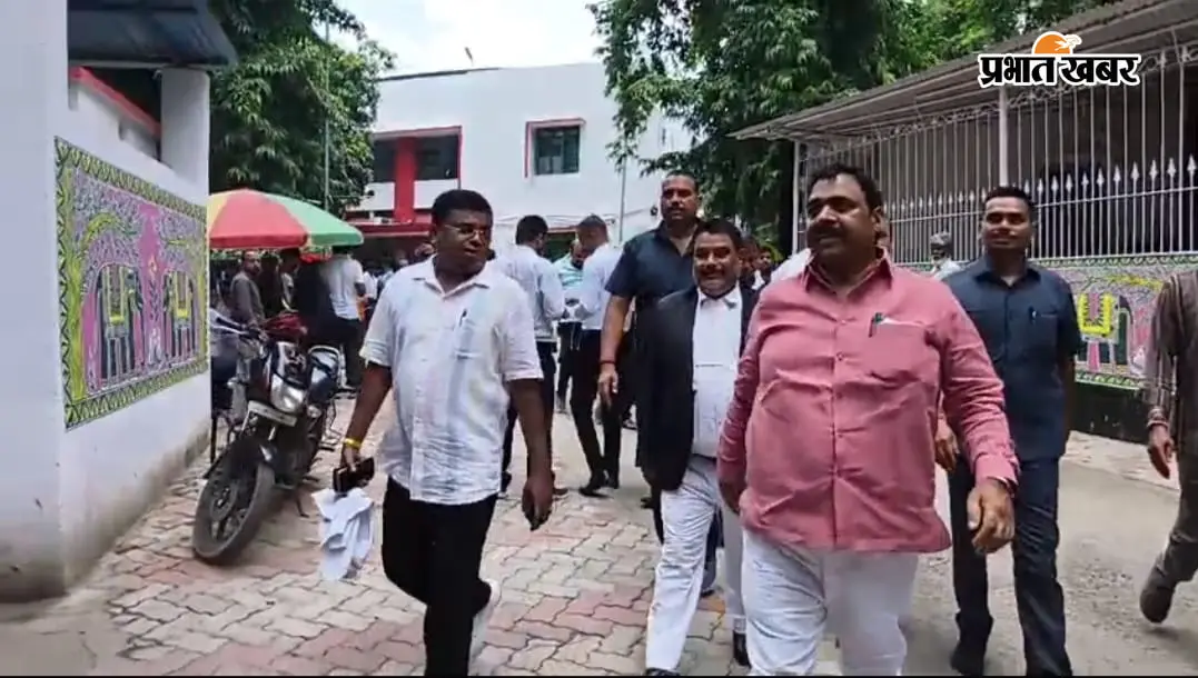 17 साल पुराने आचार संहिता उल्लंघन मामले में MP-MLA कोर्ट पहुंचे मंत्री संजय यादव
