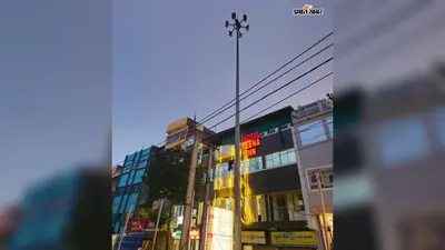 तीन माह से बंद है हाईमास्ट लाइट, नगर के मुख्य बाजार में अंधेरे से लोगों की बढ़ी परेशानी