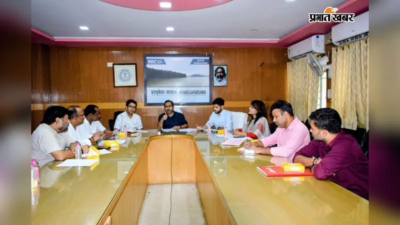योग्य मतदाता का नाम छूटे नहीं, अयोग्य का जुड़े नहीं : डीसी