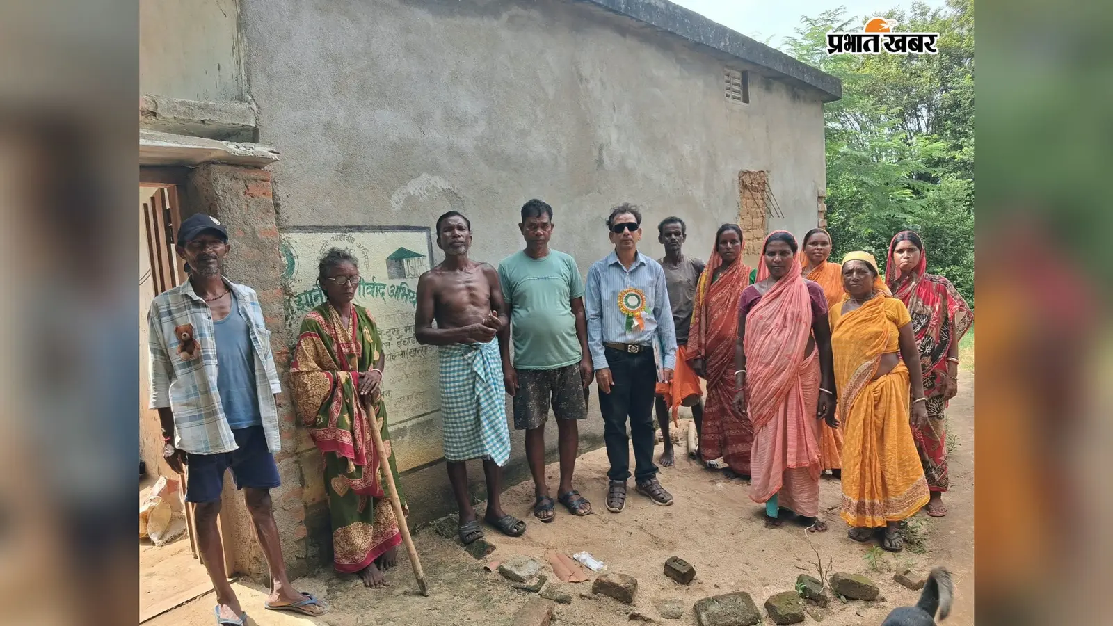 डोभा से पानी पी रहे यहां के ग्रामीण, उनकी पीड़ा जान आप भी रह जाएंगे दंग