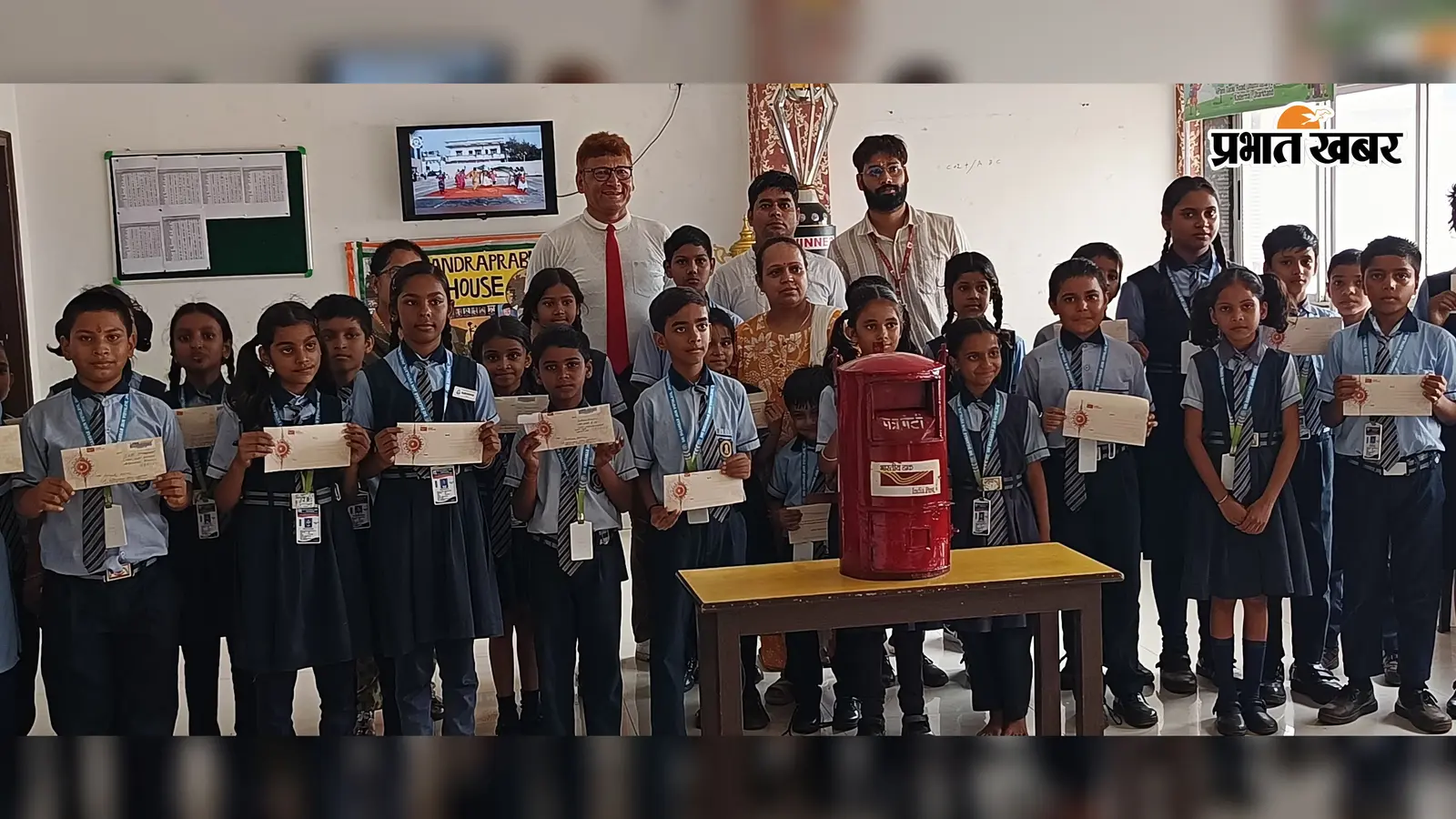 बच्चों ने बनाई राखियां, अब सीमा पर तैनात जवानों तक पहुंचेगा प्यार