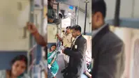 ट्रेन में बिना टिकट सफर पड़ा भारी! 555 यात्री पकड़े गए, रेलवे ने वसूला 4.95 लाख जुर्माना
