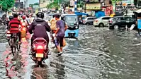 रांची शहर की ड्रेनेज सिस्टम फेल, एक घंटे की बारिश में सड़कें बनीं नाला