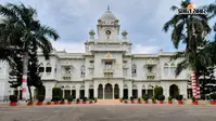 मरीजों से बाहर की दवा-लेंस मंगाने पर KGMU में एक्शन, OT इंचार्ज समेत कई को नोटिस, Pro-VC हटीं