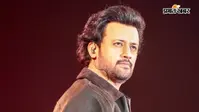 ‘CD बनाकर सुनते हैं मेरे गाने...’ भारत में 10 साल से दूर आतिफ असलम ने बताया, कैसे आज भी फैंस तक पहुंच रही है उनकी आवाज