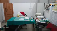 बाराहाट में पशु अस्पतालों की व्यवस्था बीमार, डॉक्टर के इंतजार में लौट रहे पशुपालक, पंजवारा में 9 बजे तक लटका रहा ताला
