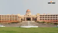 UP के विशेष शिक्षकों को हाईकोर्ट से राहत, अब नियमित टीचरों के बराबर मिलेगा वेतन, जानिए कब से लागू होगा आदेश