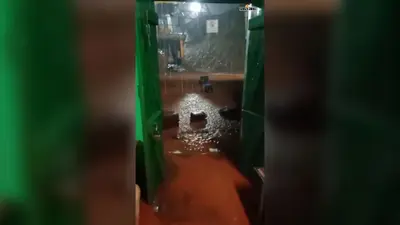 यहां बारिश से जलमग्न हुआ खदान, खतरे के बीच काम कर रहे मजदूर