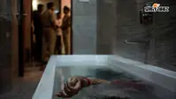 कॉलेज से शुरू हुई प्रेम कहानी, शादी के 9 साल बाद टब में डुबोकर पत्नी की हत्या, जानिए वजह