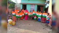 पाकुड़ में हर घर तिरंगा अभियान ने पकड़ी रफ्तार,घर-घर बांटा गया तिरंगा