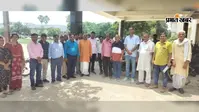 बिहार सरकार के स्वायत्तता कानून-2026 के विरोध में शिक्षकों-कर्मचारियों का प्रदर्शन