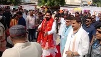 मंत्रियों के काफिले संग थावे पहुंचे मुख्यमंत्री सम्राट चौधरी, मां सिंहासनी के चरणों में टेका माथा, अधिकारियों को दिए खास निर्देश