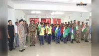 स्कूल में गूंजा ‘वंदे मातरम्’, CRPF अधिकारियों और विद्यार्थियों ने साथ गाया राष्ट्रीय गीत