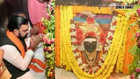 PHOTO: थावे पहुंचे CM सम्राट चौधरी, मां सिंहासनी के दरबार में टेका माथा, 5 तस्वीरों में देखें पूजा की झलक