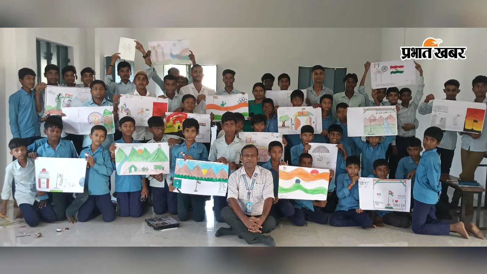 कैमूर में रंगों में दिखा देशभक्ति का जज्बा, पीएम श्री स्कूल में छात्रों ने पेंटिंग से सजाया स्वतंत्रता दिवस