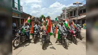 Koderma News: मरकच्चो में निकली भव्य तिरंगा यात्रा, भारत माता की जय और वंदे मातरम् के जयघोष से गूंजा बाजार