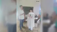 गढ़वा के स्कूलों में MDM की खुली पोल! कहीं एक्सपायर्ड मसाले से खाना, तो कहीं बच्चों को कम मिला भोजन