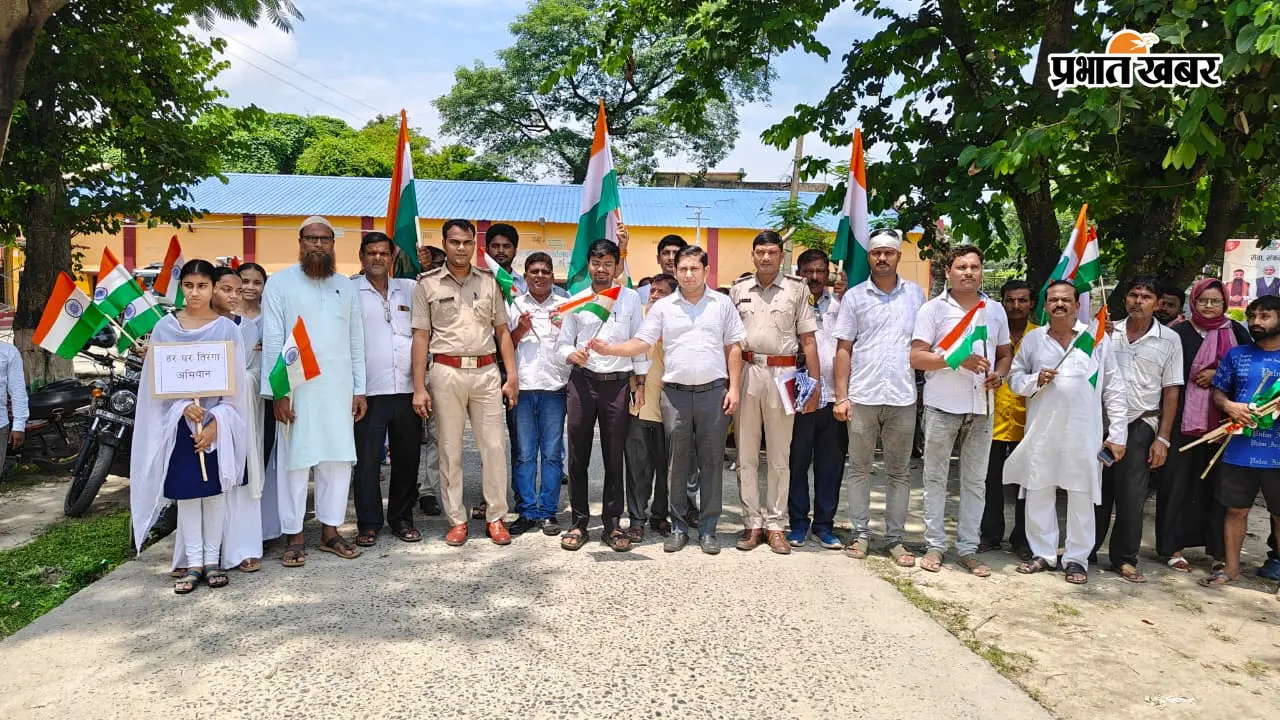 बैसा में निकली भव्य तिरंगा यात्रा, भारत माता की जय और वंदे मातरम के नारों से गूंजा क्षेत्र