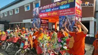 Sawan 2026: हरिद्वार से देवघर साइकिल से निकले 14 कांवरिये, झुमरीतिलैया में हुआ भव्य स्वागत