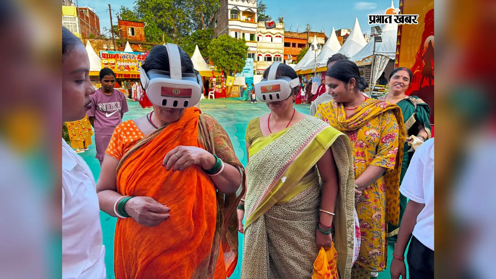 श्रावणी मेले में आस्था संग तकनीक का तड़का, वीआर से श्रद्धालु कर रहे बाबा बैद्यनाथ की गौरवगाथा का दीदार