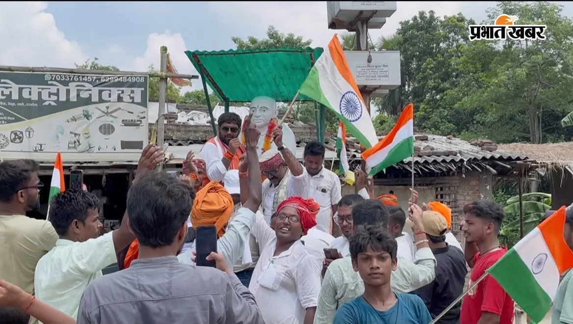 जाले में भाजपा कार्यकर्ताओं ने निकाली तिरंगा यात्रा, महापुरुषों की प्रतिमाओं पर किया माल्यार्पण