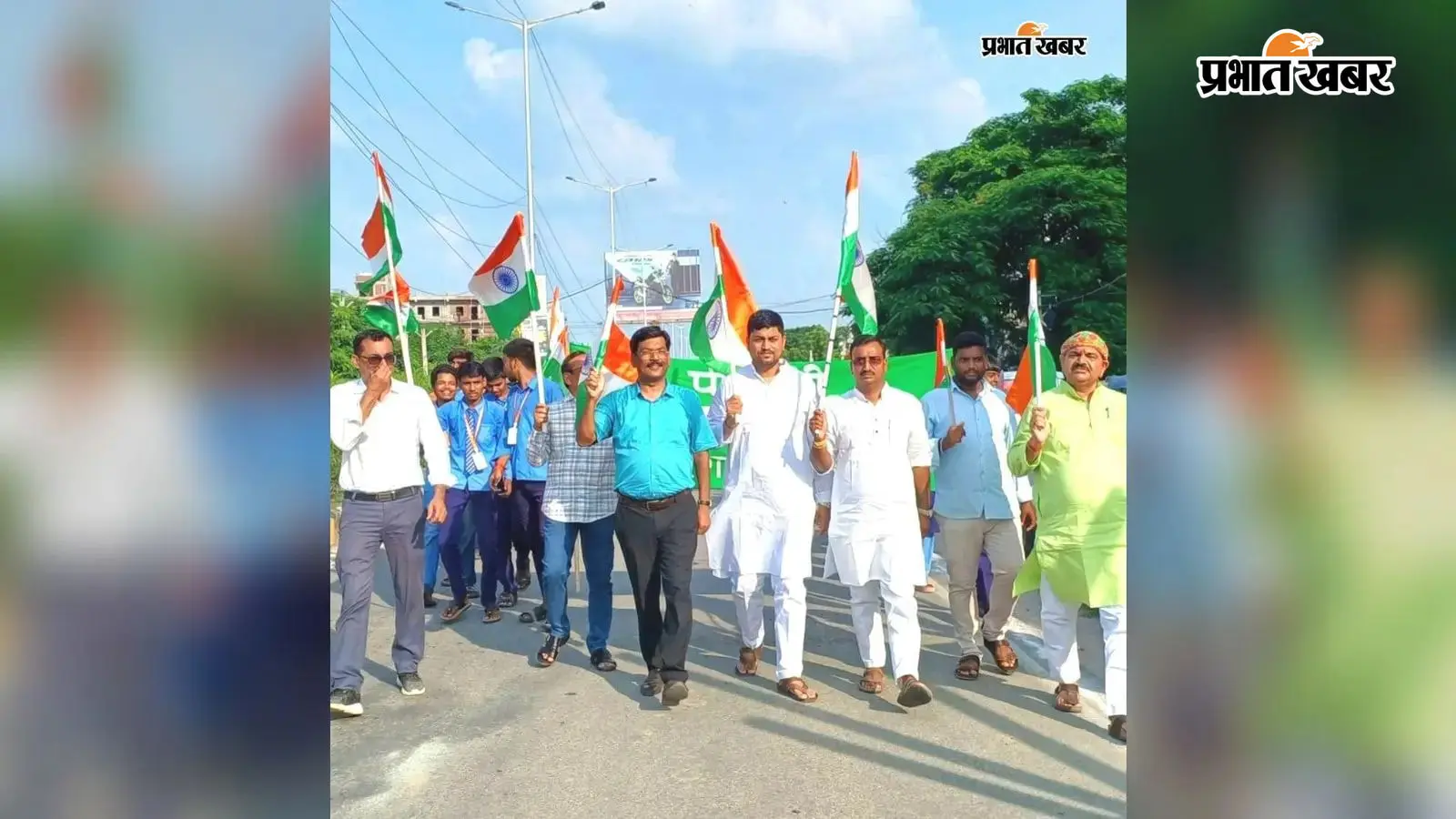 हर घर तिरंगा अभियान में राष्ट्रीय भावना से सराबोर हुए अनुग्रह स्कूल के बच्चे