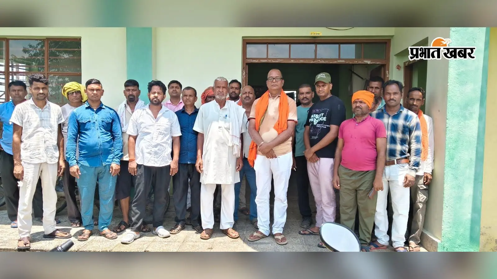 उंटारी रोड में बिजली बाधित रहने से उपभोक्ता परेशान, अधिकारियों पर लगाया आरोप