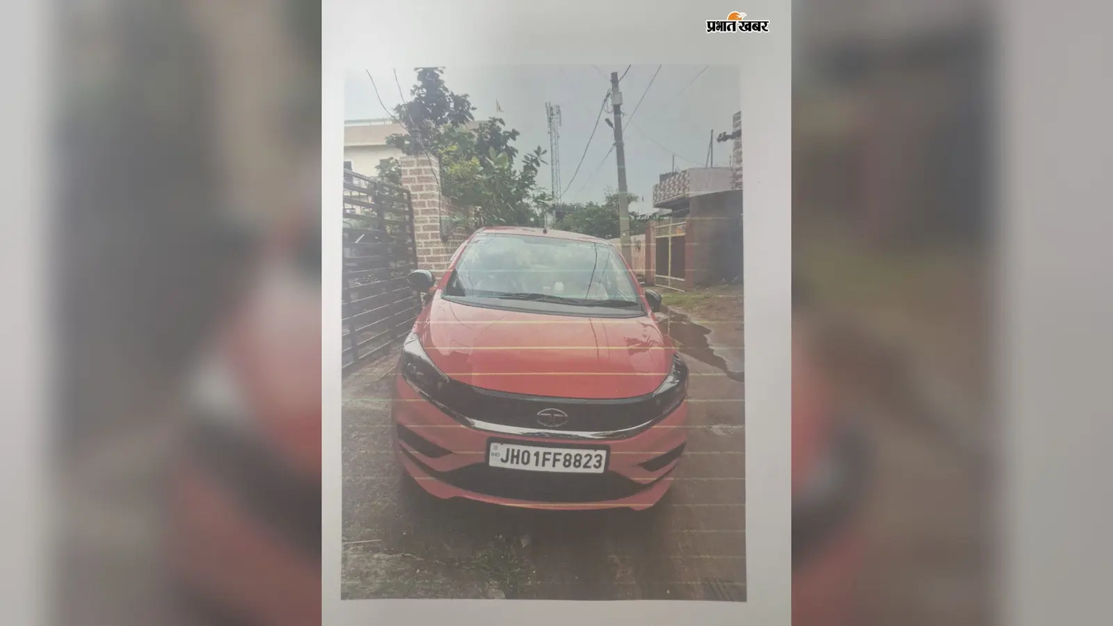 कार का नंबर स्कूटी पर लगाकर घूम रहा शख्स, मालिक को मिल रहे हेलमेट के चालान