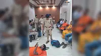 सीवान जंक्शन पर हाई अलर्ट, आरपीएफ-जीआरपी मिलकर कर रही चेकिंग