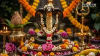 नाग पंचमी पर क्यों पूजे जाते हैं सांप? जानें महाभारत काल से जुड़ा रहस्य
