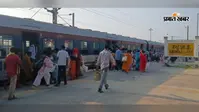 गोपालगंज : हथुआ जंक्शन पर कब रुकेंगी लंबी दूरी की ट्रेनें? महीनों बाद भी मांग अधूरी, आश्वासन के बाद भी नहीं हुई कार्रवाई