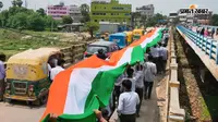1.5 किलोमीटर लंबी तिरंगा यात्रा में उमड़ा जनसैलाब,भारत माता की जय और वंदे मातरम् के नारों से गूंजा शहर
