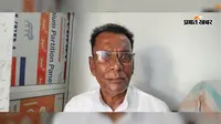 बांका के बाराहाट निर्वाचन कार्यालय में डाटा ऑपरेटर को लेकर बढ़ा विवाद, जनप्रतिनिधियों ने दी आंदोलन की चेतावनी