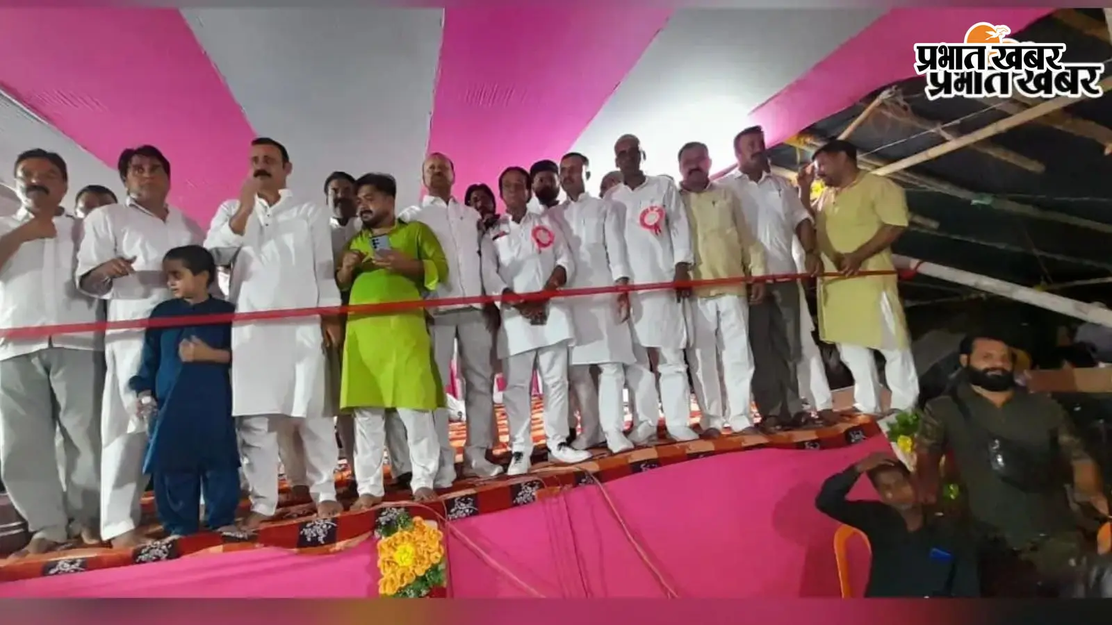 रफीगंज के अहमदपुर झिकटिया में हजरत अब्दुल समद शाह का उर्स, कव्वाली मुकाबले में झूमे जायरीन