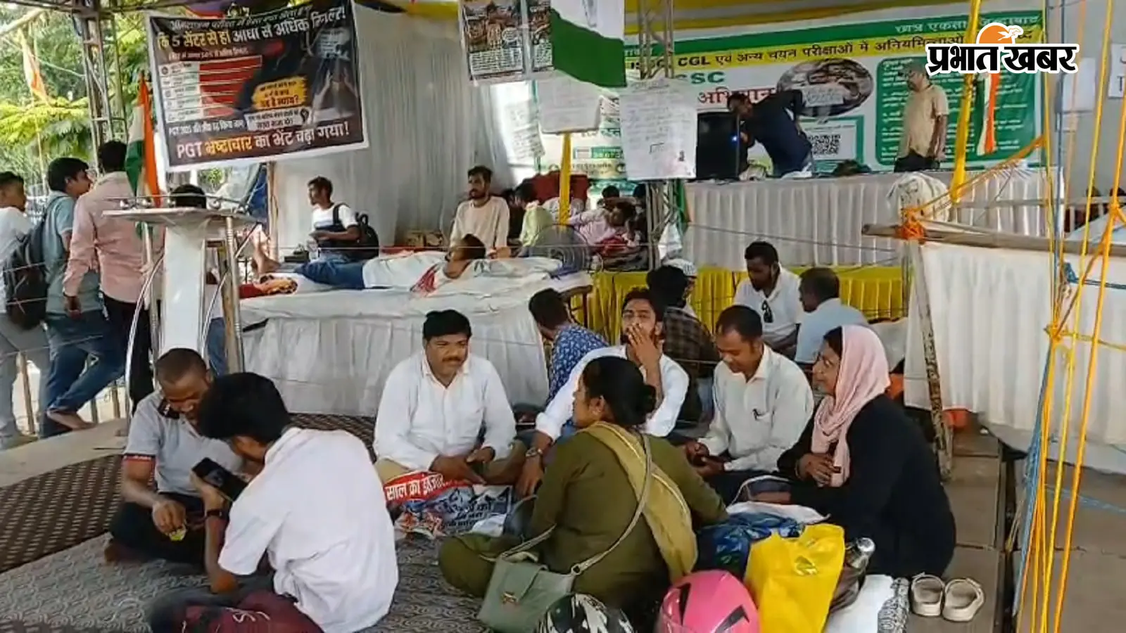 क्या झारखंड में छात्रों का आंदोलन पड़ने लगा धीमा? संख्या कम होने से फुटपाथ दुकानदारों की घटने लगी कमाई