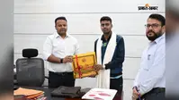 बिहार बॉक्सिंग टीम में चुने गये गोपालगंज के रितेश, डीएम ने किया सम्मानित