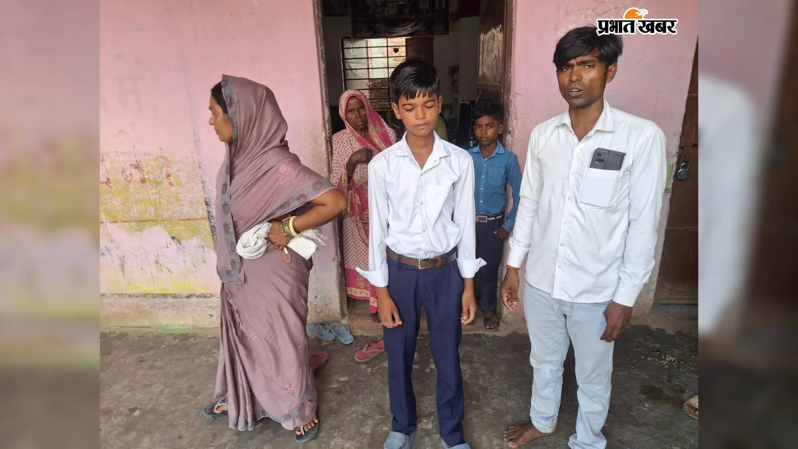 स्कूली बच्चों की पिटाई से छठी कक्षा का छात्र बेहोश, सदर अस्पताल में चल रहा इलाज