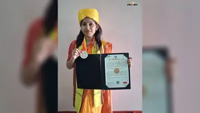 स्नातकोत्तर अर्थशास्त्र में अपर्णा कुमारी ने जीता सिल्वर मेडल, 7.8 सीजीपीए के साथ बनीं सेकेंड टॉपर