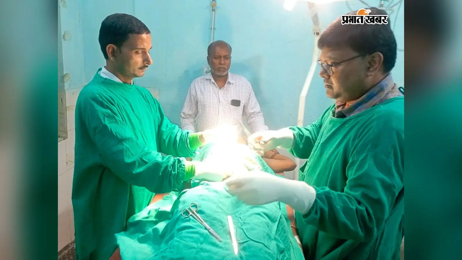 जनसंख्या नियंत्रण पखवाड़ा के तहत सलखुआ सीएचसी में 20 महिलाओं का सफल बंध्याकरण