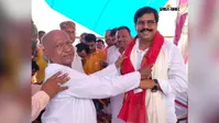 गया जी : आमस में आनंद मोहन का भव्य स्वागत, बोले- बिहार में बदलाव के लिए कर रहा हूं काम
