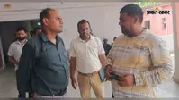 SDM अचानक पहुंचे ऊंटारी रोड अंचल कार्यालय, अव्यवस्था देख लगाई कर्मचारियों की क्लास